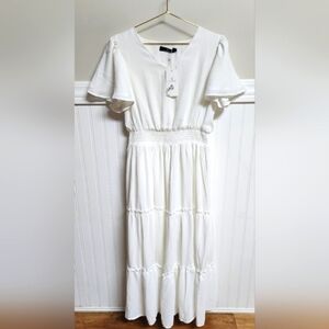 Lillusory Smocked Flowy Tiered Maxi Beach Dress Medium - New With Tags